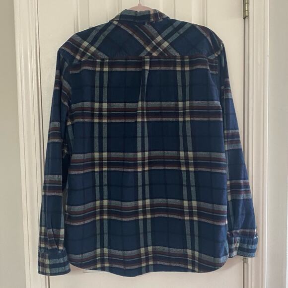 MACHINE CUSTOM CO • Navy Plaid Long Sleeve Flannel Button Down Shirt - Picture 5 of 5